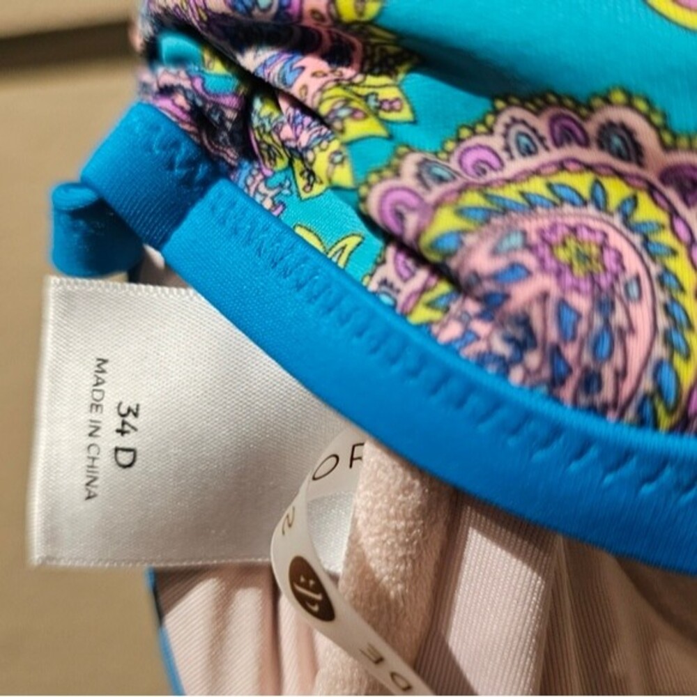 Shade & Shore Blue and Pink Paisley Bikini Top Size 34D - Picture 4 of 5